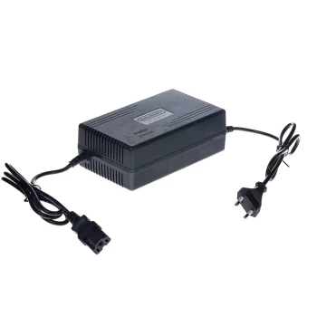 Зарядное устройство Rutrike Gelbert для свинцовых аккумуляторов 60V20A/H (3.0A)	